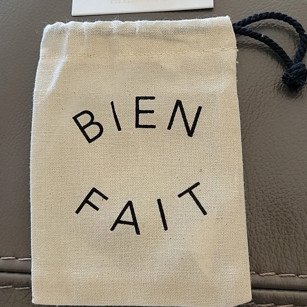 Madewell Demi Fine Twisted Hoop Earrrings - Picture 6 of 6